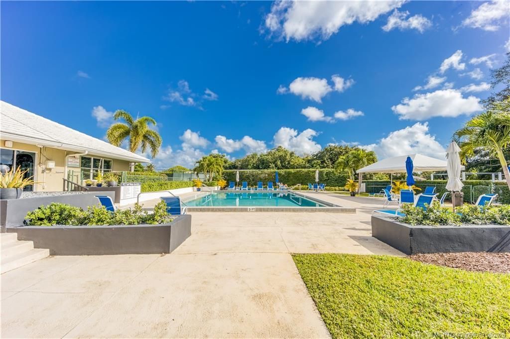 3554 SE Fairway East , Stuart, FL 34997 Photo