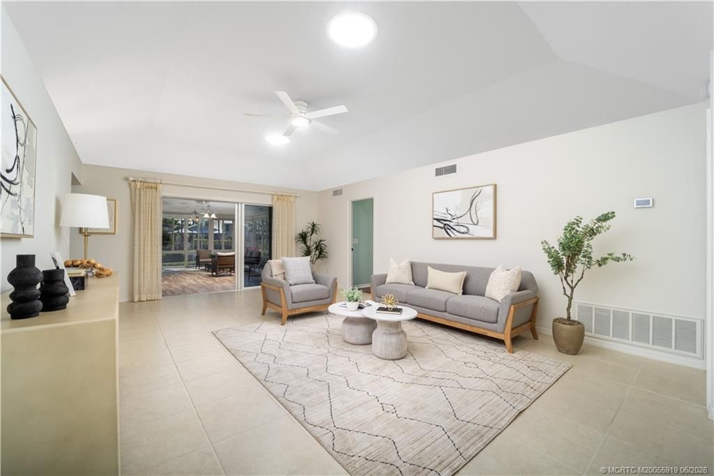 3554 SE Fairway East , Stuart, FL 34997 Photo