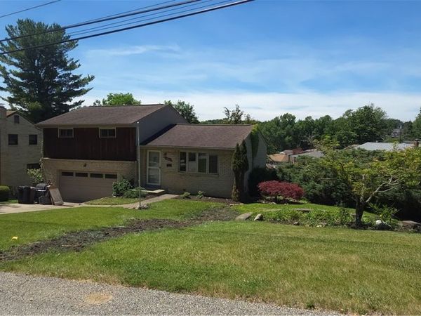 1094 Greenwood Dr, Pittsburgh, PA 15236