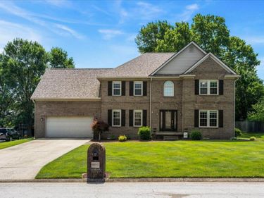 8017 Sea Hero Run, Versailles, KY 40383