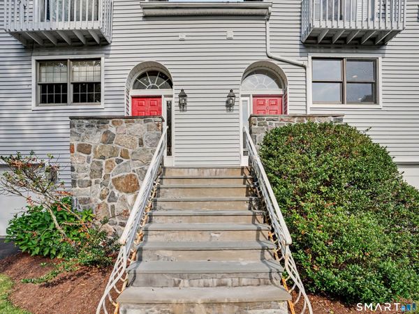 197 Sheephill, Unit C, Greenwich, CT 06878