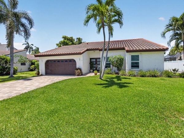 7069 NW 3rd Avenue, Boca Raton, FL 33487
