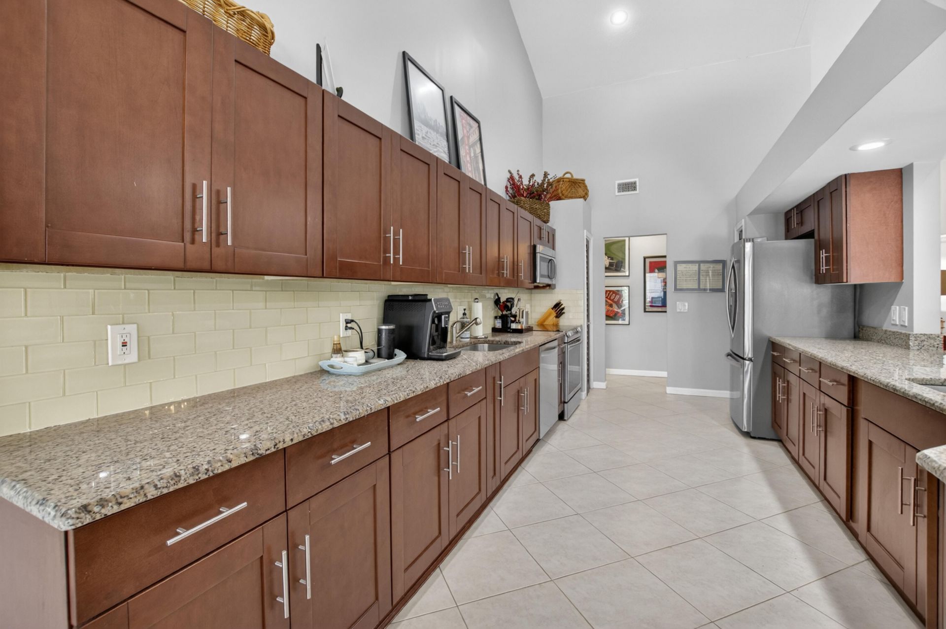 7069 NW 3rd Avenue, Boca Raton, FL 33487 Photo