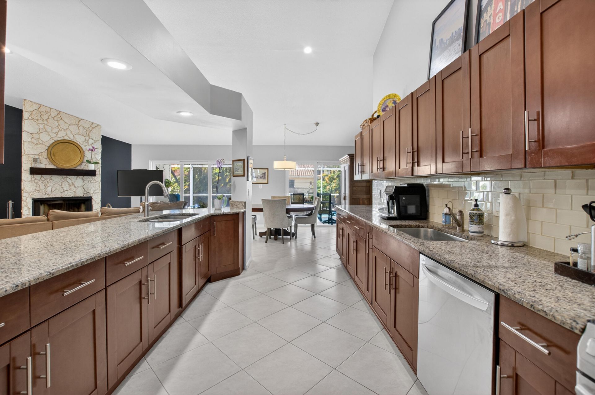 7069 NW 3rd Avenue, Boca Raton, FL 33487 Photo