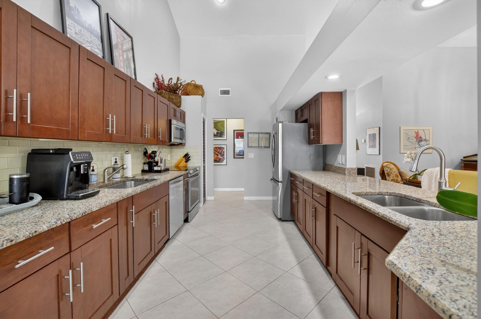 7069 NW 3rd Avenue, Boca Raton, FL 33487 Photo