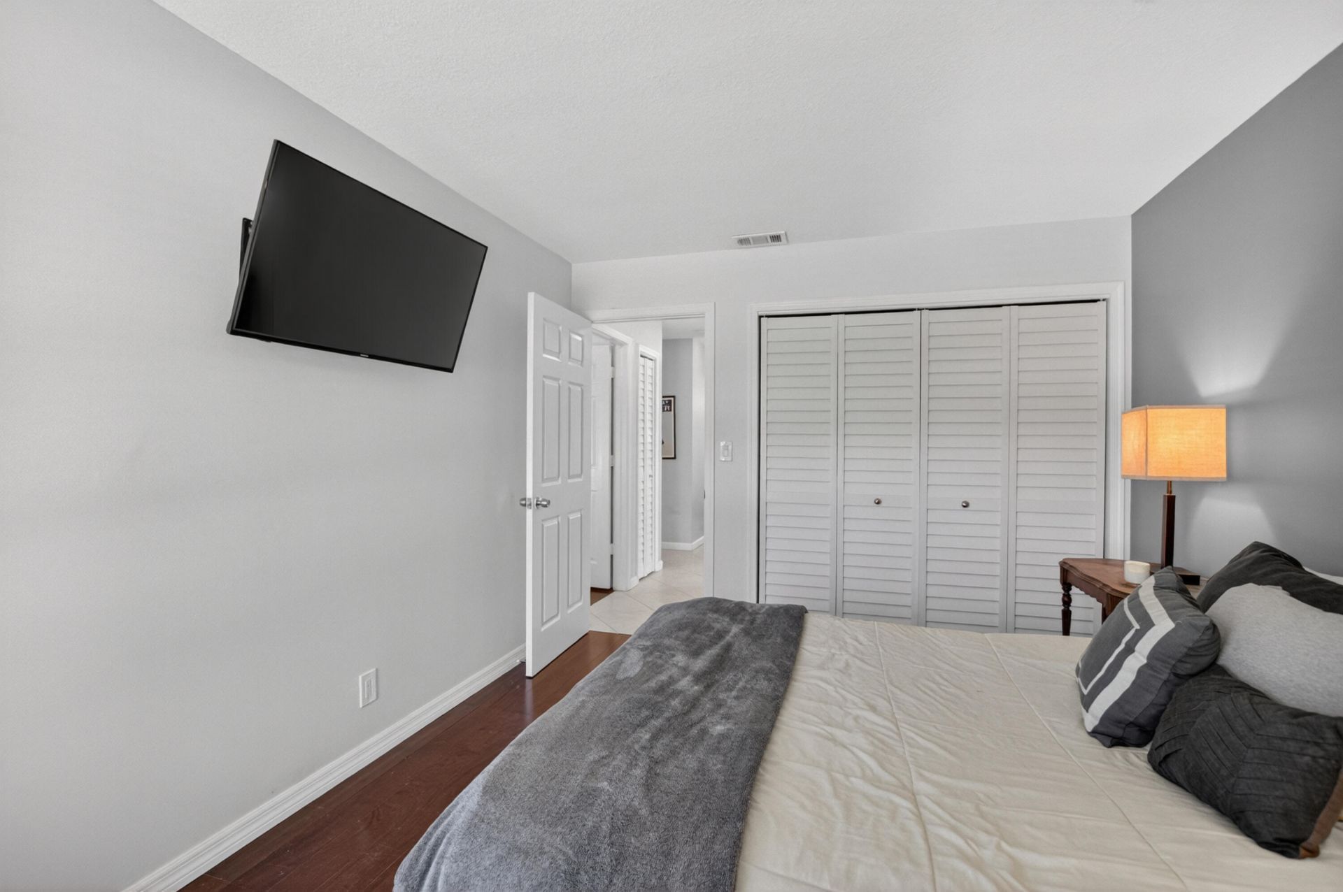 7069 NW 3rd Avenue, Boca Raton, FL 33487 Photo