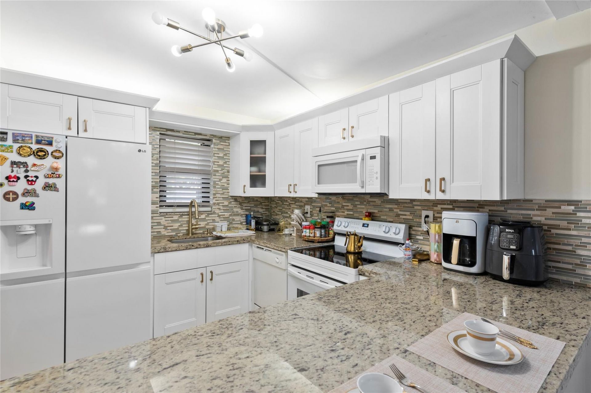 9300 SW 8th Street, Unit 102, Boca Raton, FL 33428 Photo