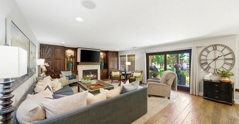 9033 Laguna Lake Way, Elk Grove, CA 95758 Photo