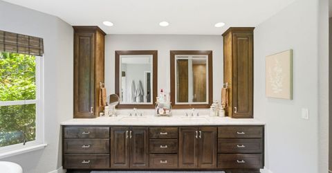 9033 Laguna Lake Way, Elk Grove, CA 95758 Photo