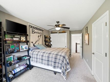 9033 Laguna Lake Way, Elk Grove, CA 95758 Photo