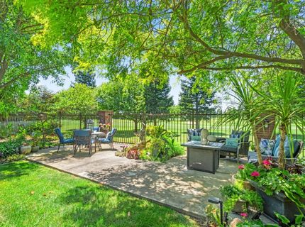 9033 Laguna Lake Way, Elk Grove, CA 95758 Photo