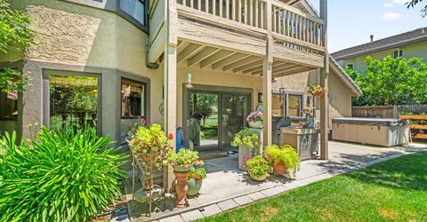 9033 Laguna Lake Way, Elk Grove, CA 95758 Photo
