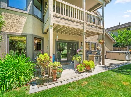 9033 Laguna Lake Way, Elk Grove, CA 95758 Photo