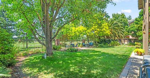 9033 Laguna Lake Way, Elk Grove, CA 95758 Photo