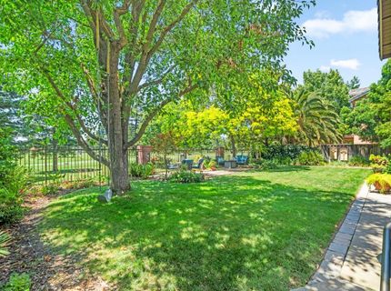 9033 Laguna Lake Way, Elk Grove, CA 95758 Photo