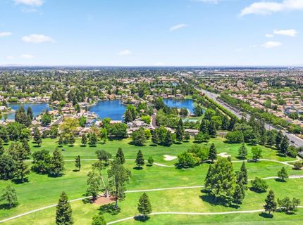 9033 Laguna Lake Way, Elk Grove, CA 95758 Photo