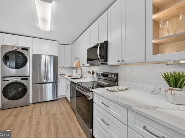 8340 GREENSBORO DRIVE, Unit 509, MCLEAN, VA 22102