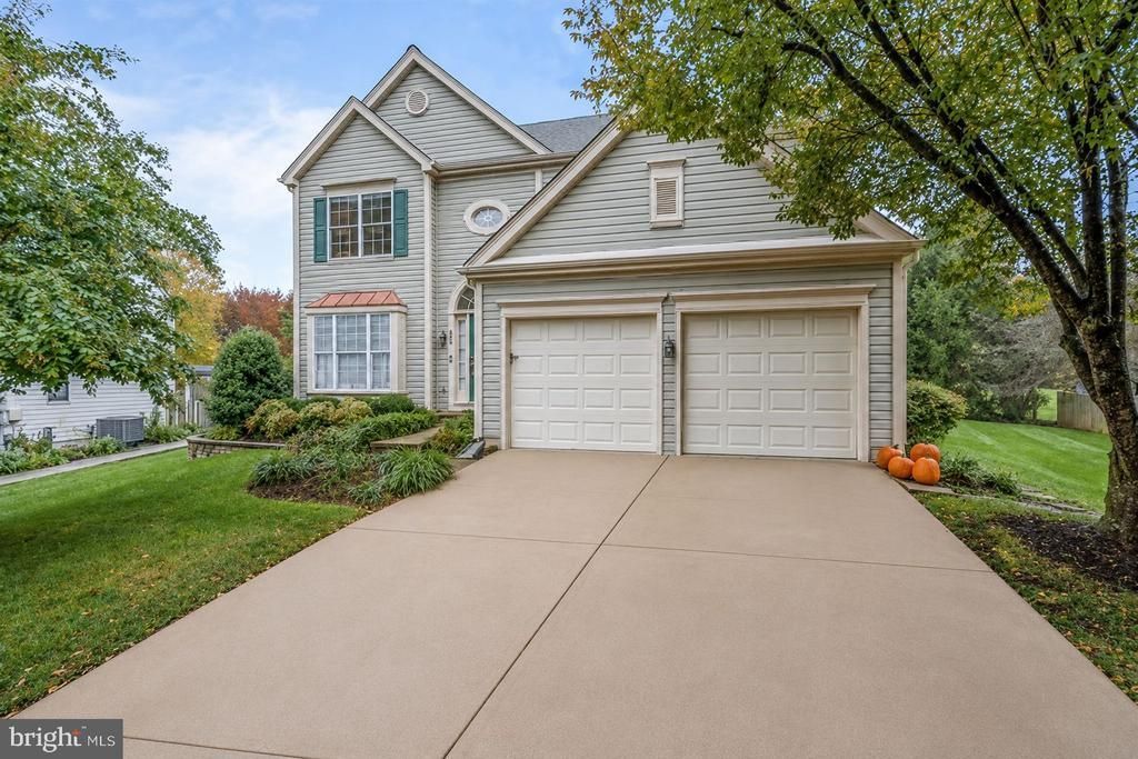 408 Huntfield Court Ne, Leesburg, VA 20176 Main Photo