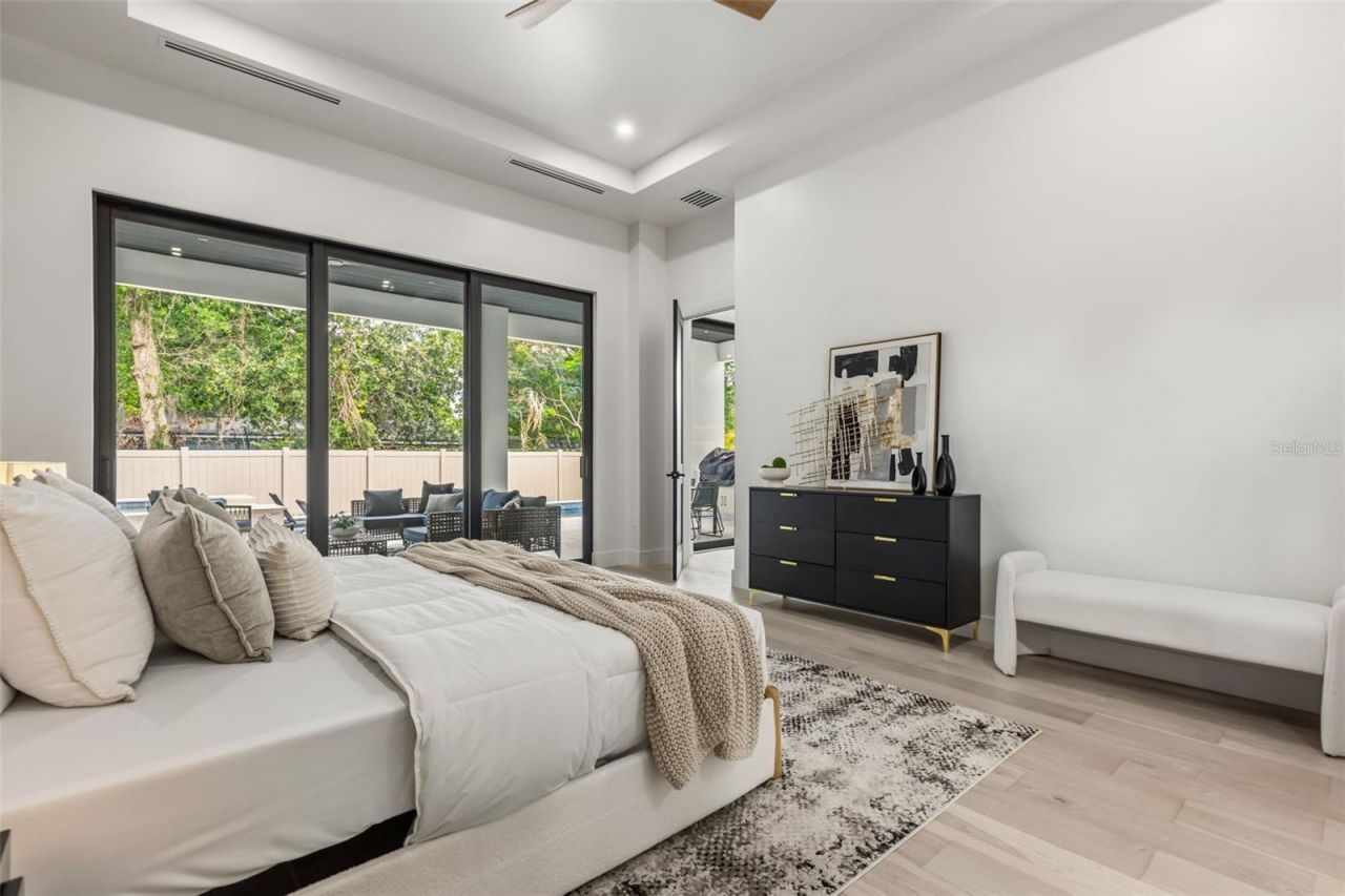 525 S Lakemont Avenue, Winter Park, FL 32792 Photo