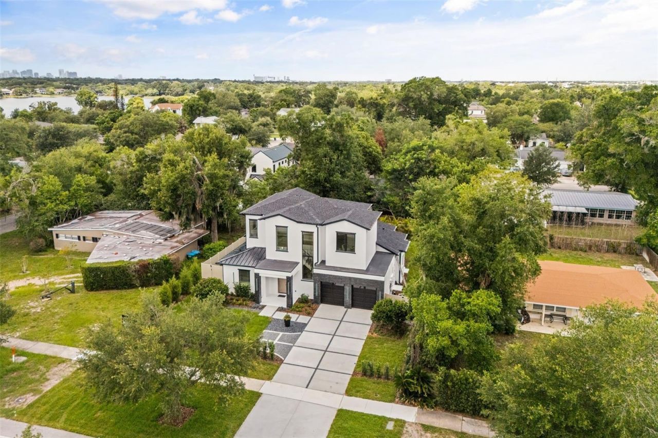 525 S Lakemont Avenue, Winter Park, FL 32792 Photo