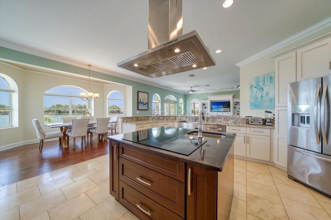 478 S Harbor Drive, Indian Rocks Beach, FL 33785 Photo