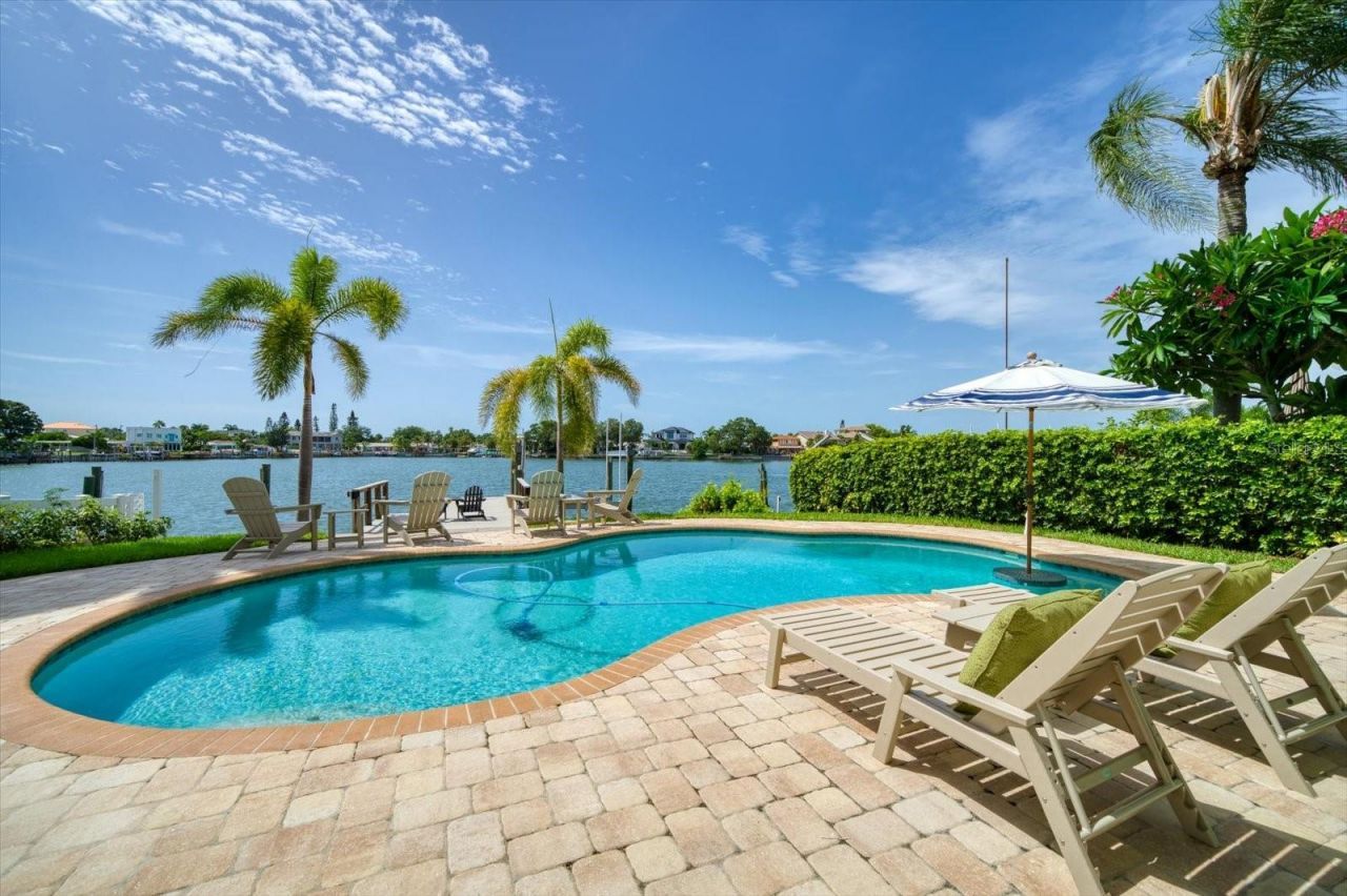 478 S Harbor Drive, Indian Rocks Beach, FL 33785 Photo