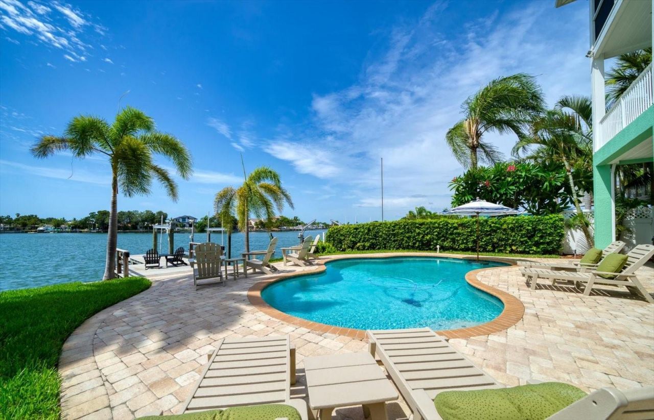 478 S Harbor Drive, Indian Rocks Beach, FL 33785 Photo