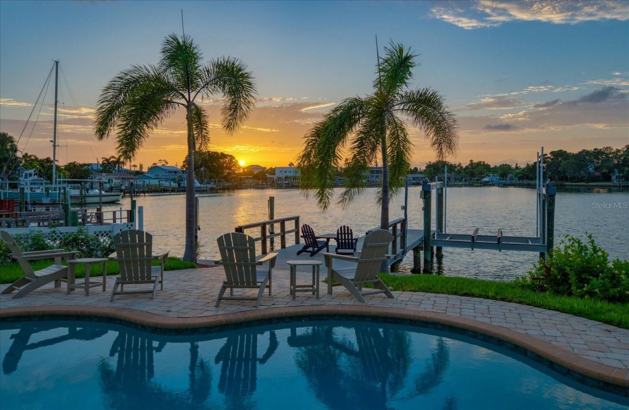 478 S Harbor Drive, Indian Rocks Beach, FL 33785 Photo