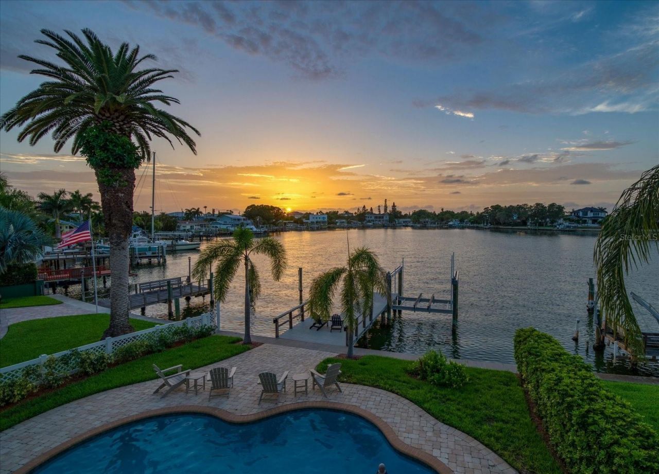 478 S Harbor Drive, Indian Rocks Beach, FL 33785 Photo