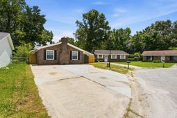 50 Elmwood Place photo 4