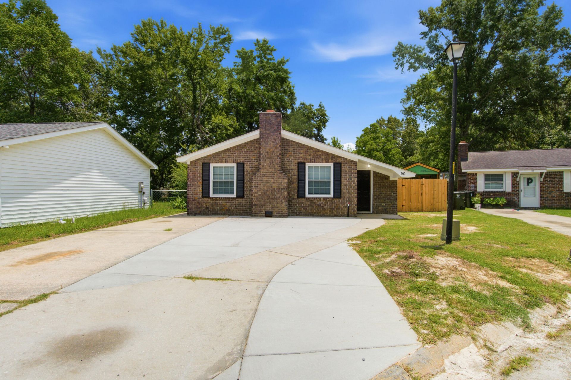 50 Elmwood Place Photo 33