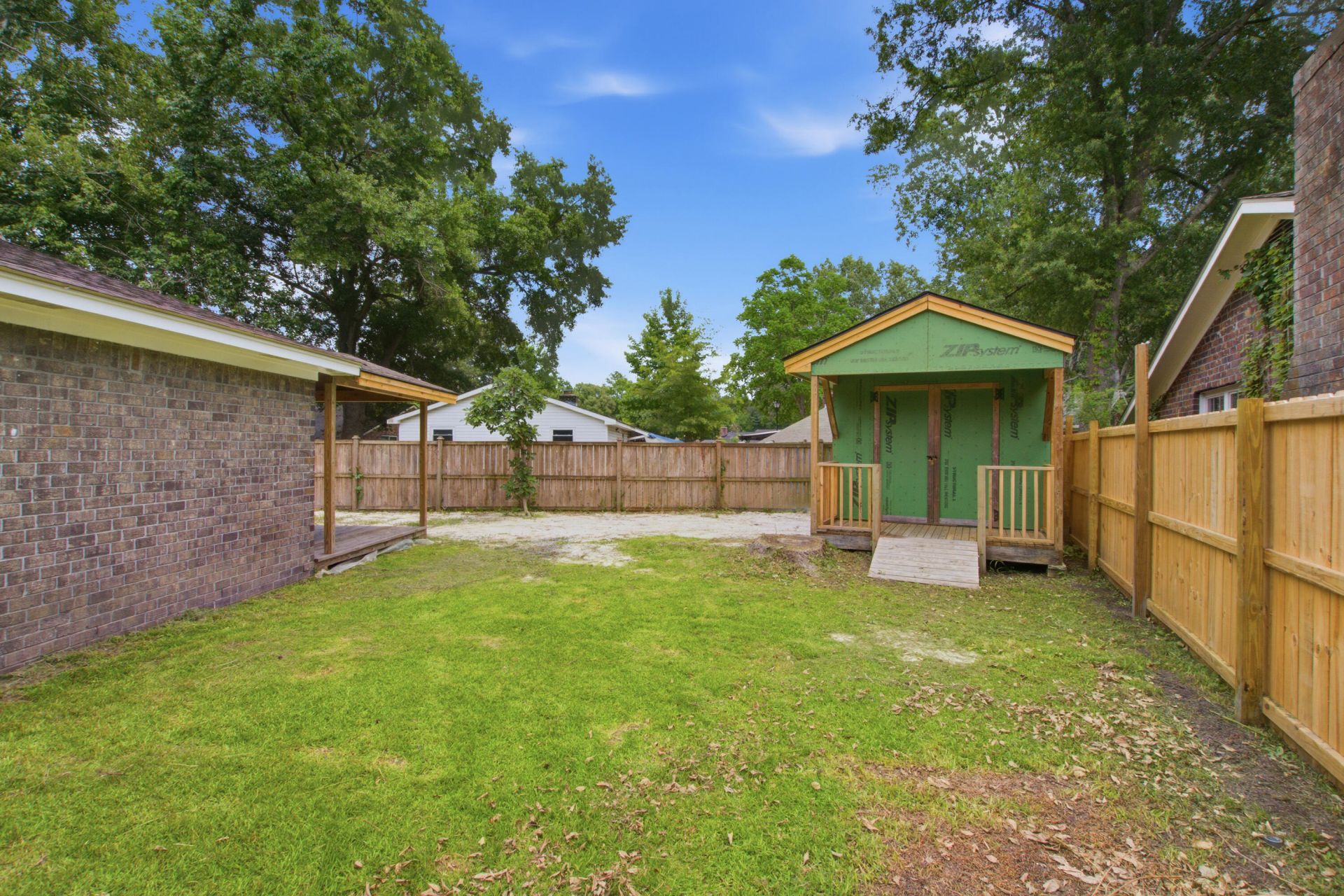 50 Elmwood Place Photo 7