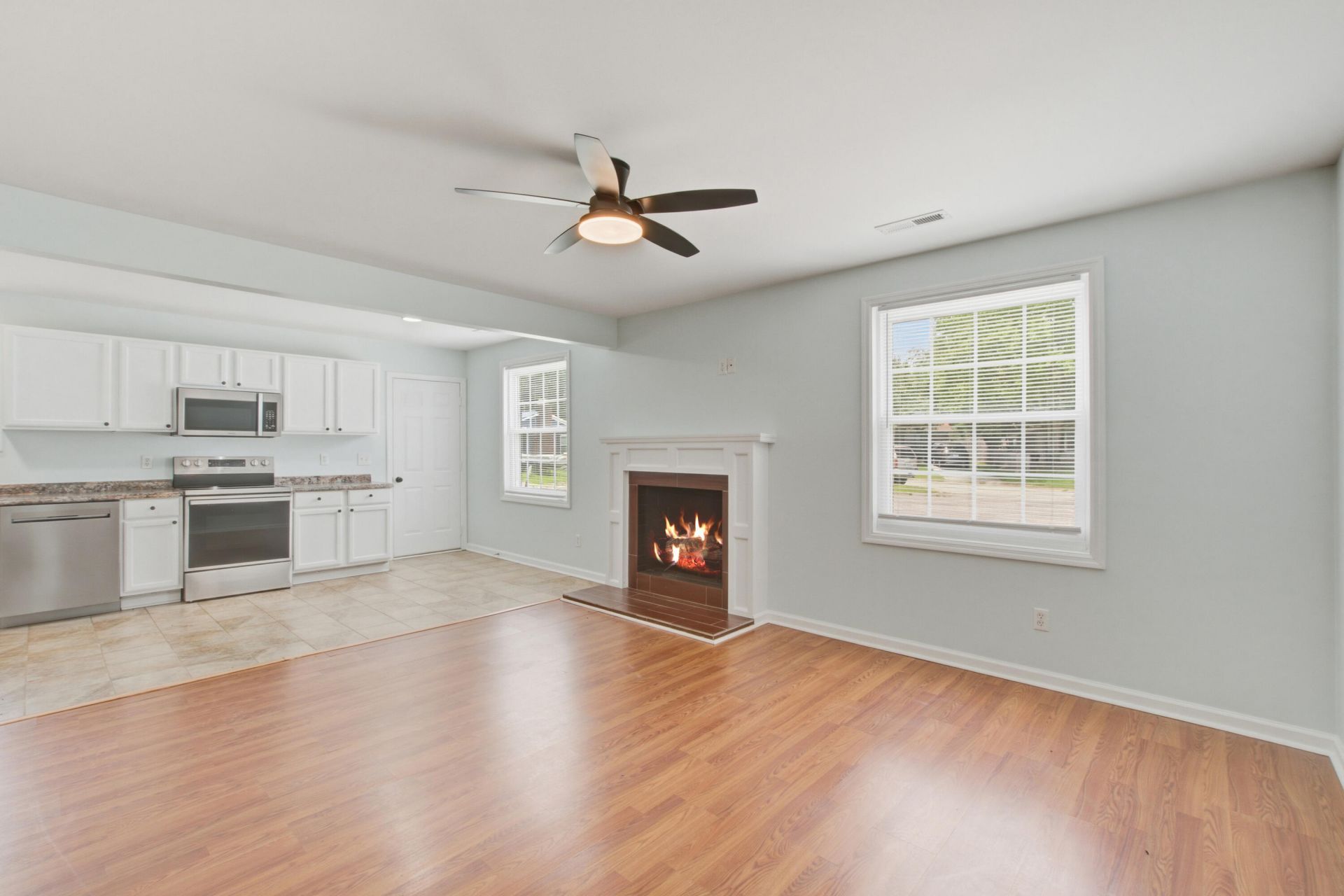 50 Elmwood Place Photo 8