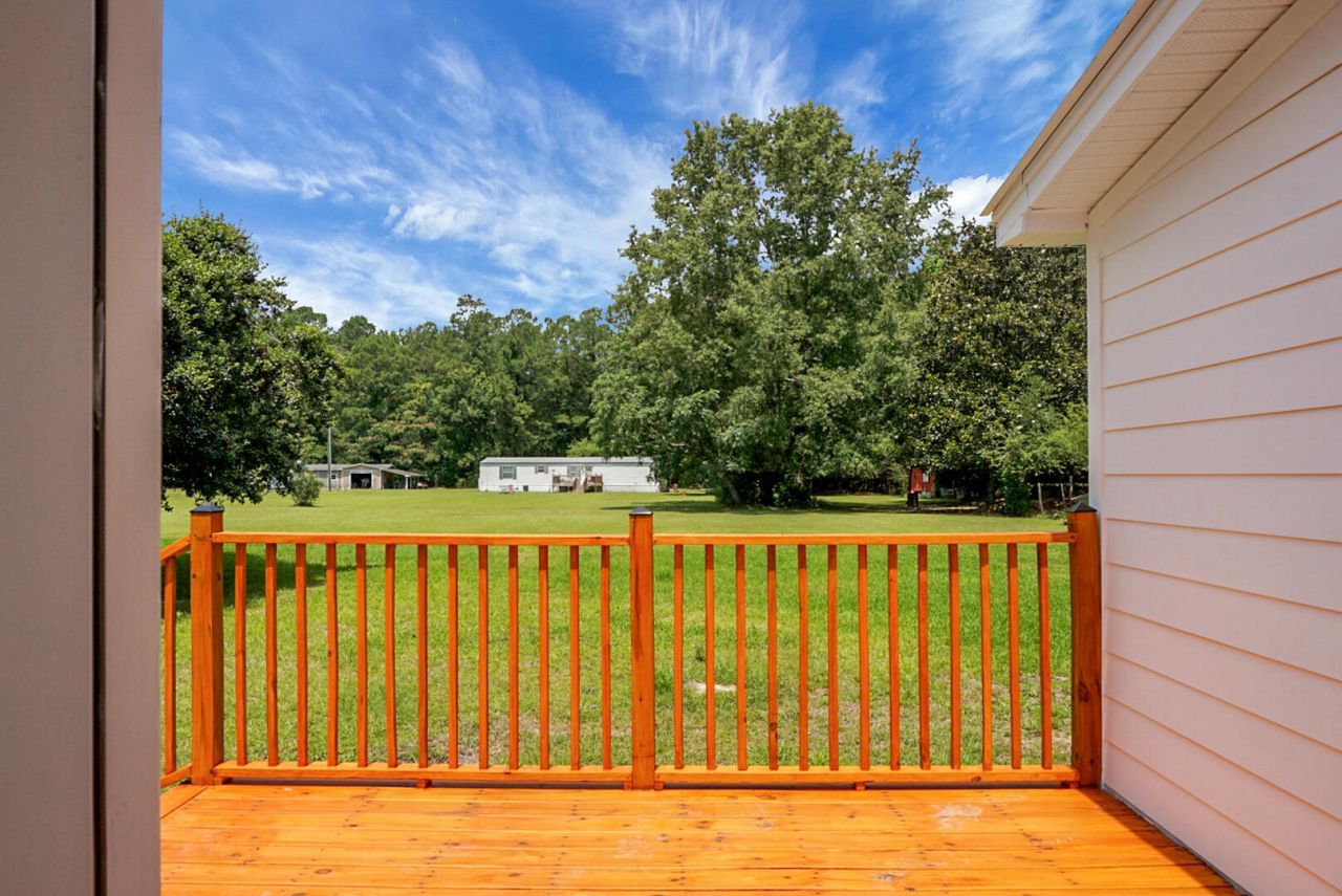 1393 Harristown Road Photo 45