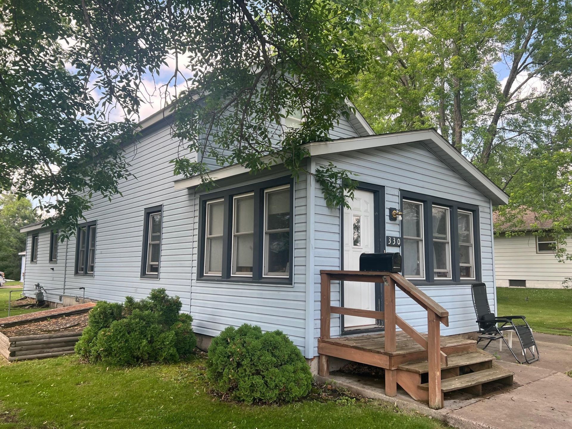 330 Railroad Avenue NW, Mora, MN 55051
