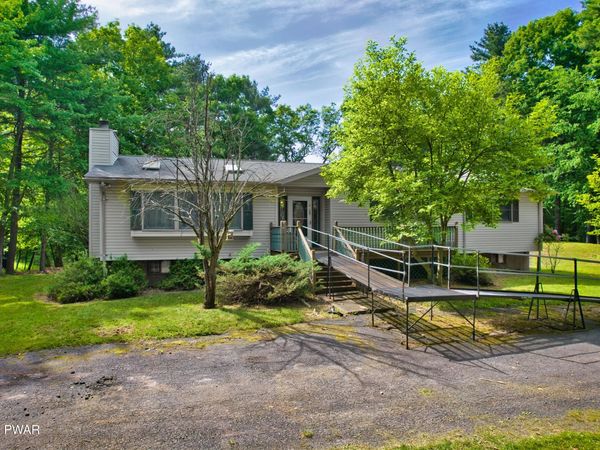 111 Miriam Lane, Milford, PA 18337
