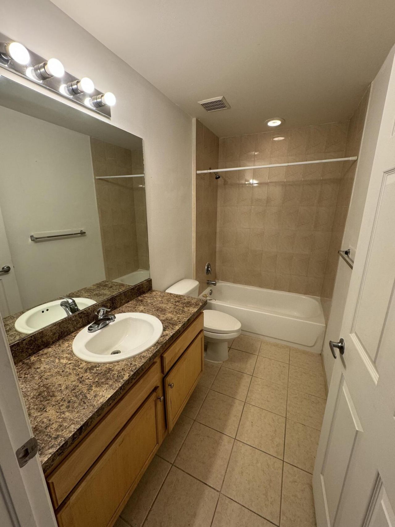 6729 Coral Lake Drive, Unit 6729, Margate, FL 33063 Photo