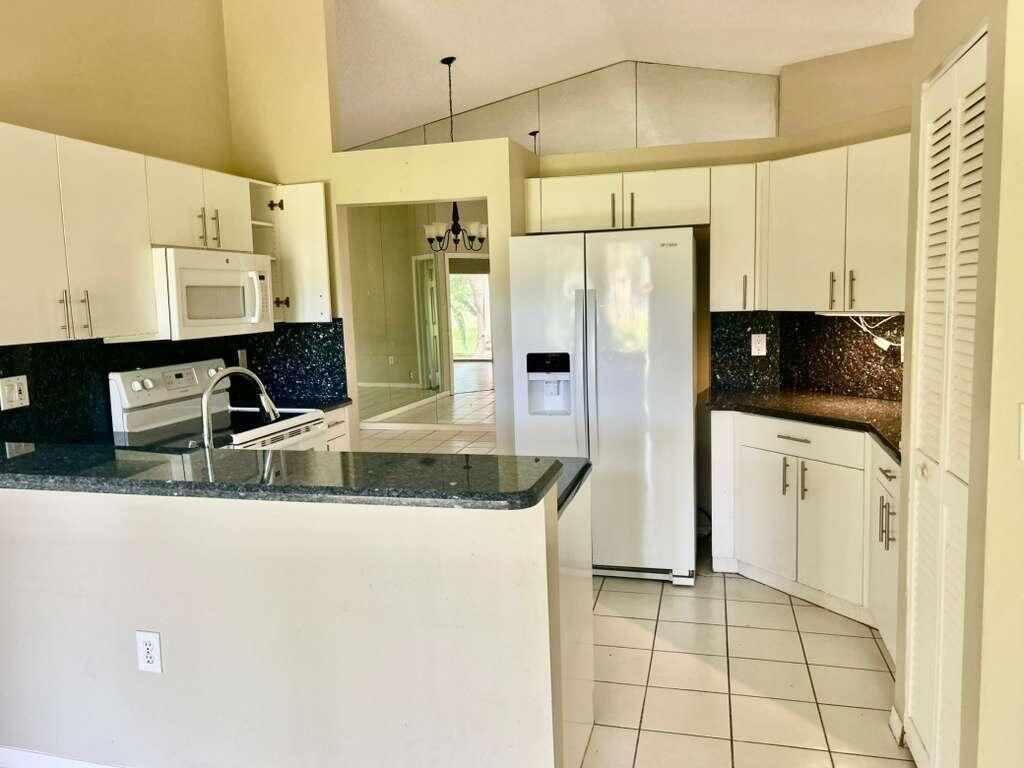 2585 NW 79th Avenue, Margate, FL 33063 Photo