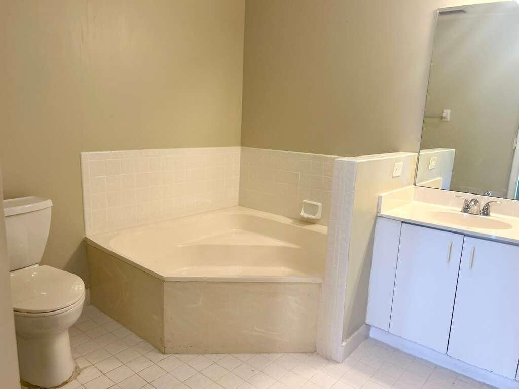 2585 NW 79th Avenue, Margate, FL 33063 Photo