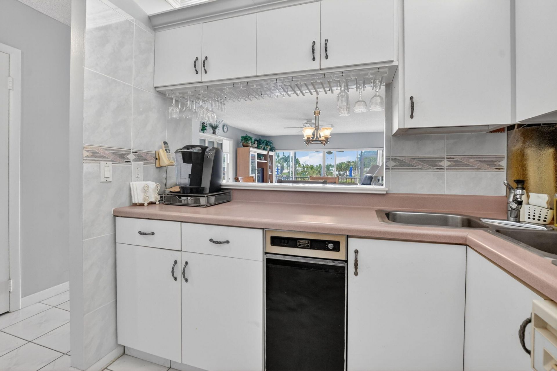 400 N Federal Highway, Unit 107, Deerfield Beach, FL 33441 Photo