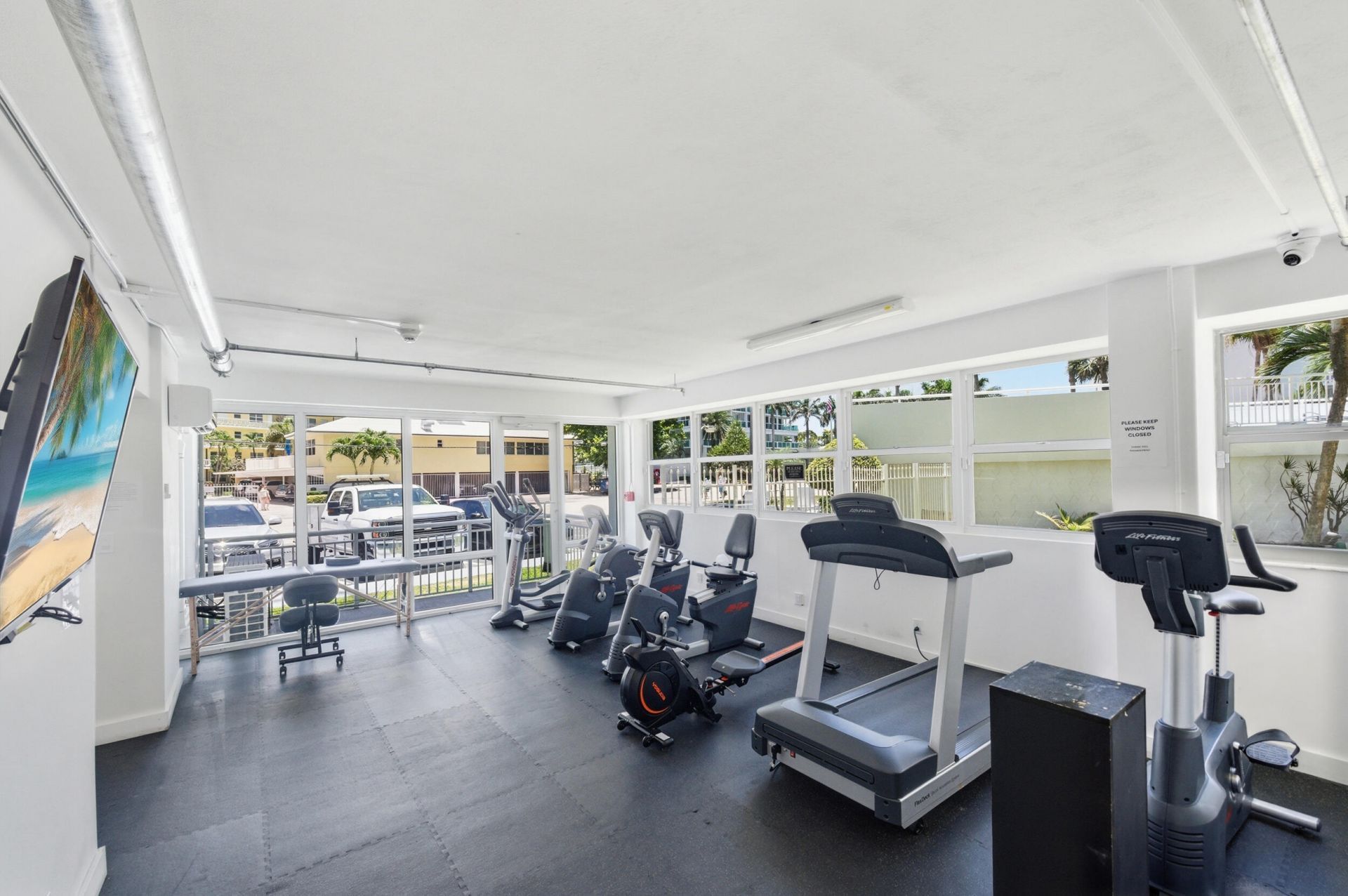 1920 S Ocean Drive, Unit 511, Fort Lauderdale, FL 33316 Photo