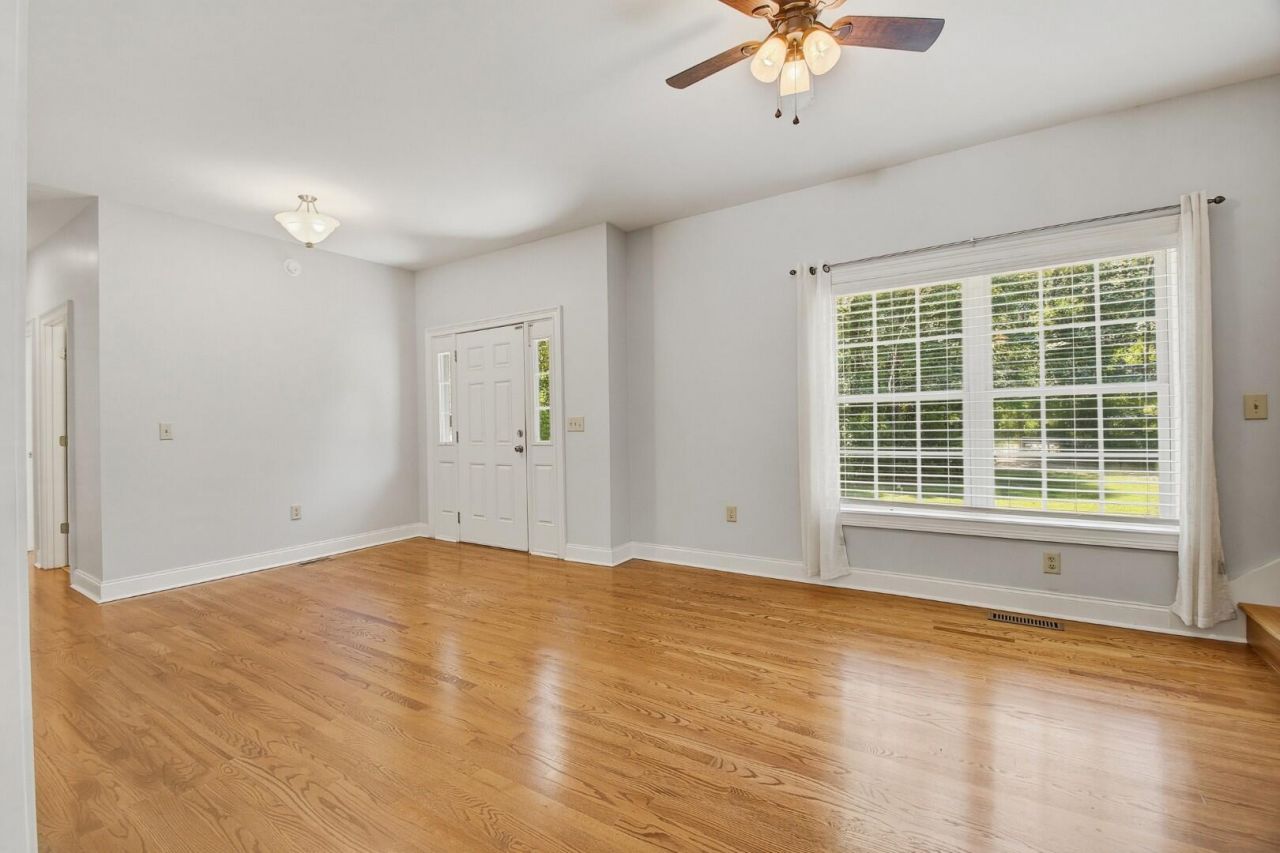 334 Shoptaw Road Photo 7