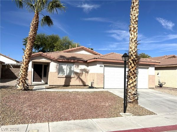 4916 River Splash Avenue , Las Vegas, NV 89131
