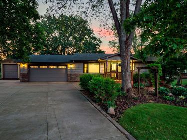 6757 Newcomb Avenue NW, Annandale, MN 55302