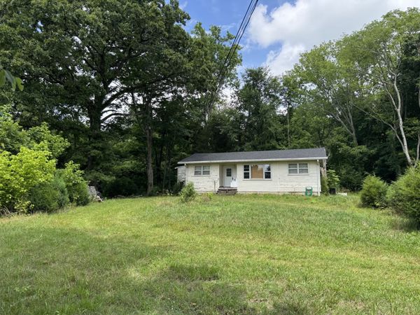 691 Ringgold Rd , Clarksville, TN 37042