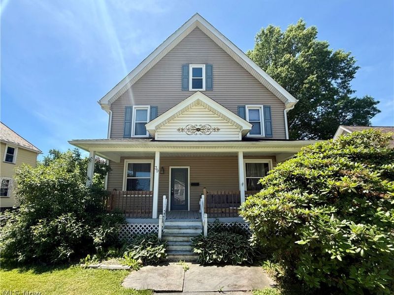 39 Duquesne Street, Columbiana, OH 44408 Photo 2