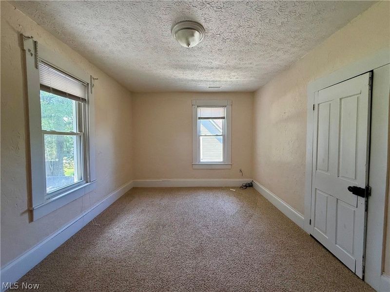 39 Duquesne Street, Columbiana, OH 44408 Photo 28