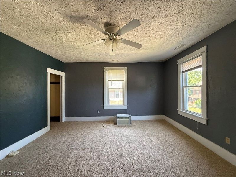 39 Duquesne Street, Columbiana, OH 44408 Photo 32