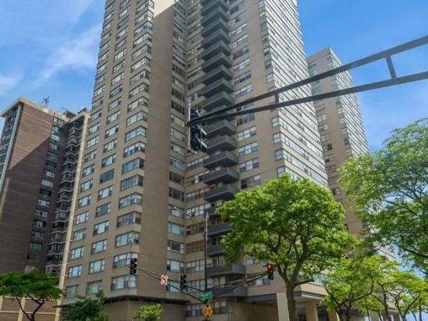 6301 N Sheridan Road , Unit 10r, Chicago, IL 60660
