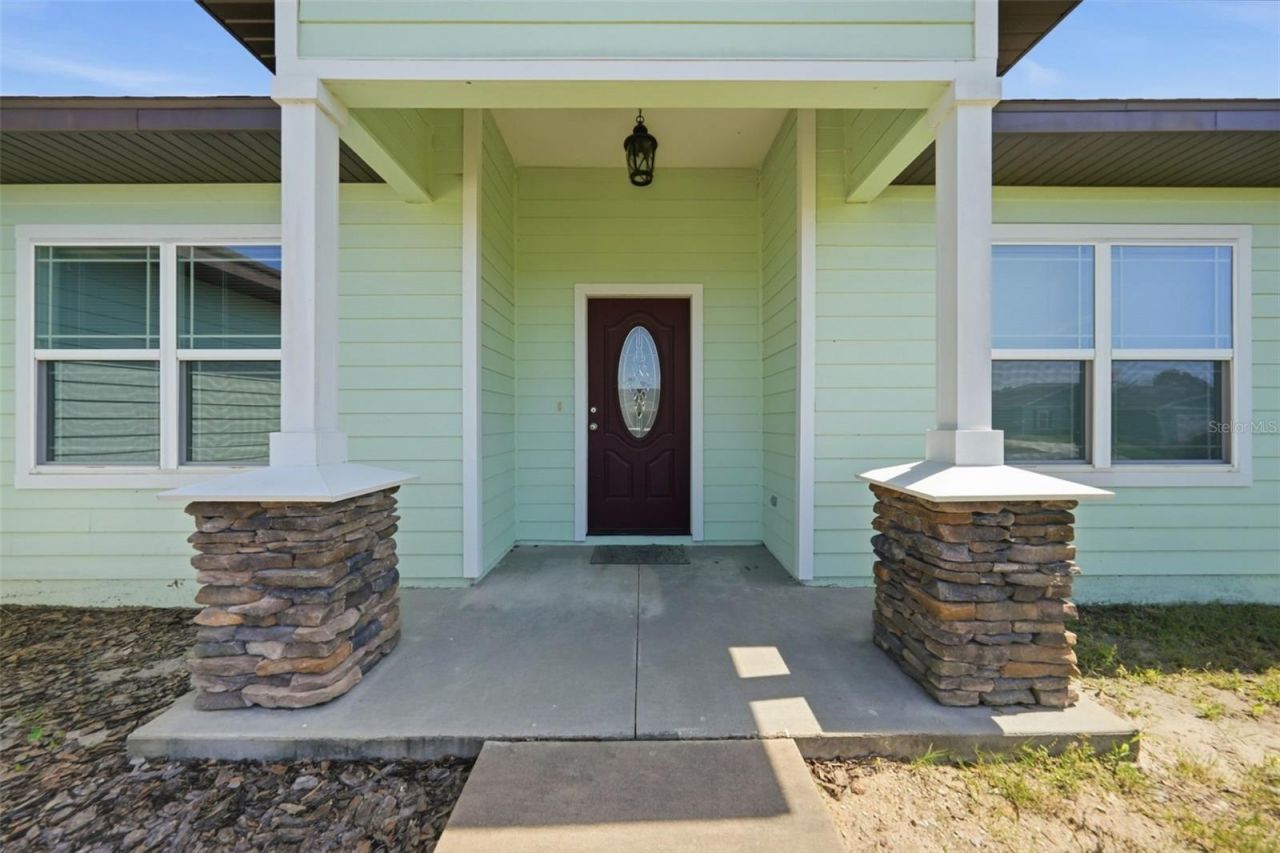 23051 NW 4th Place , Newberry, FL 32669 Photo
